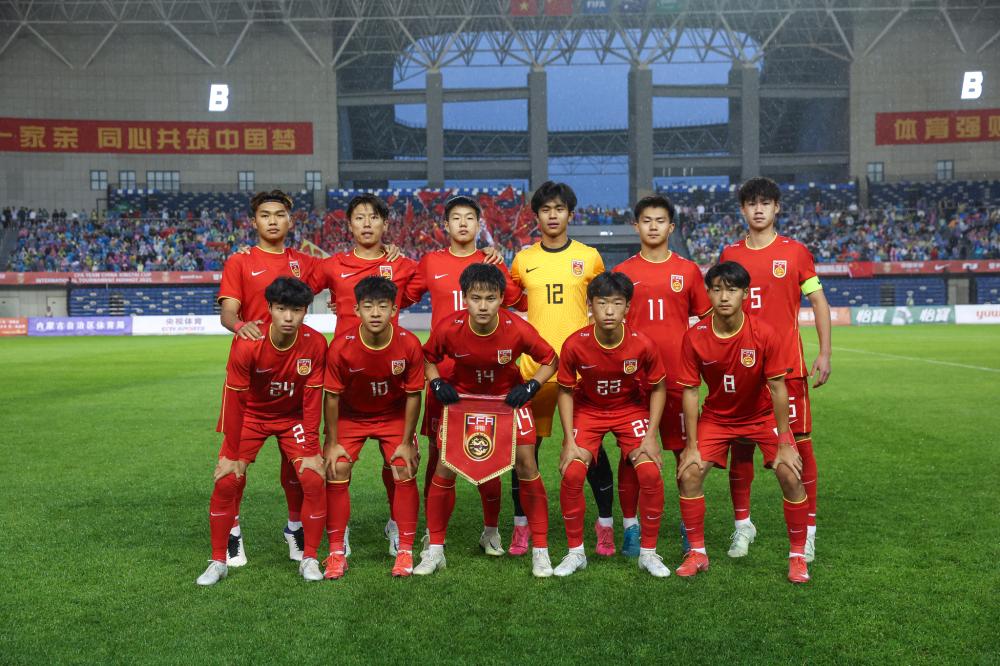 此前曾许诺重奖，民主刚果总统赛后与全队视频通话庆祝晋级